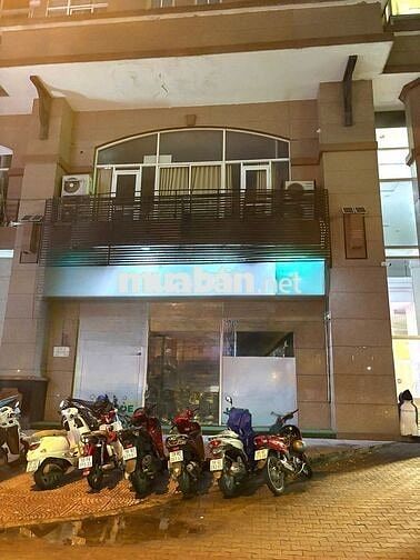 Cho Thuê Mặt Bằng Đường Lý Thường Kiệt, Quận 11 - Ngang 8m - KD Tự Do