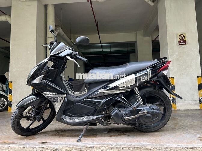Nouvo 132 FI Xăng. Xe Đẹp, Máy Bao Êm