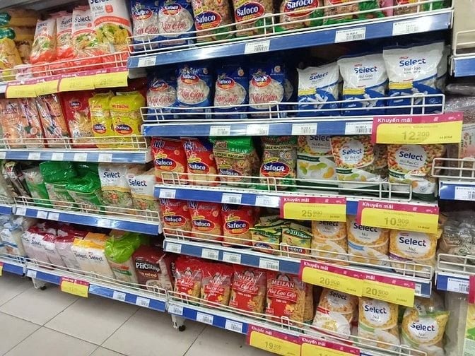 Bên em cần 2 nhân viên bán hàng làm việc tại Cửa Hàng Gia Dụng