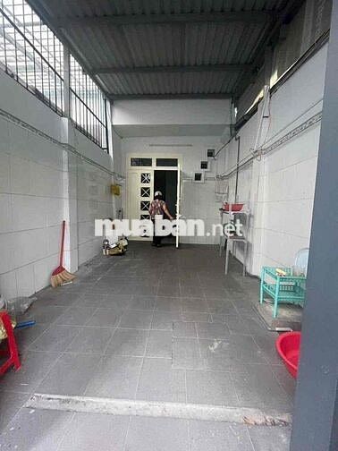 HXH 3pn2wc kèm 1máy lạnh hẻm Thống Nhất P10