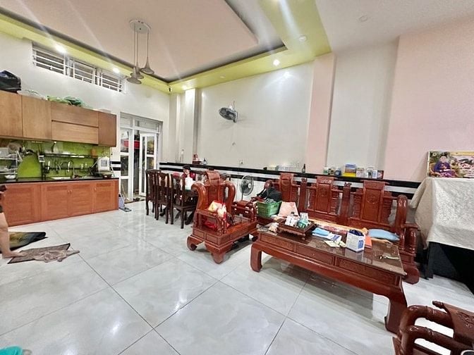 CHÍNH CHỦ CẦN BÁN NHÀ MẶT TIỀN KDC SÔNG ĐÀ 101.8M2, GIÁ 15.2 TỶ