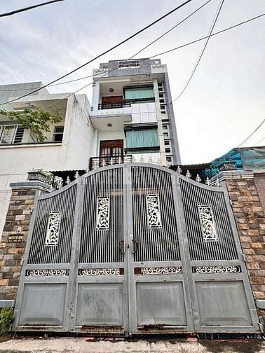 Bán nhà(NGộp)-DT110-4tầng-5PN-ÔTÔ -Mai xuân Thưởng-VĨNH Hoà-chỉ 5ty650