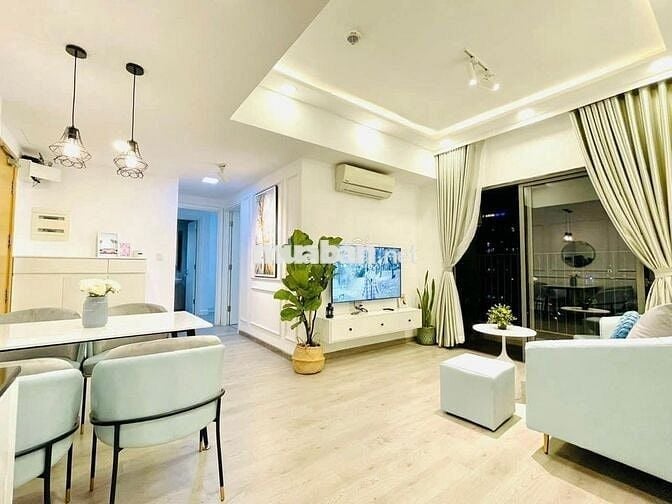 Cho thuê căn hộ 2pn-2wc 71,2m2 khu Emerald chỉ với 14tr/tháng