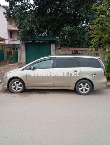 Mitsubishi grandis 2006 vàng cát 2.4 AT-248000 km