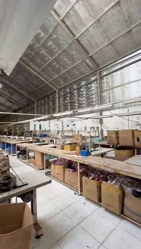 Kho diện tích 600m2 cần cho thuê gấp giá rẻ ở Nhà Bè