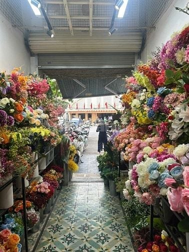 Cần bán gấp nhà mặt phố 16 Đồng xuân ( chính chủ )