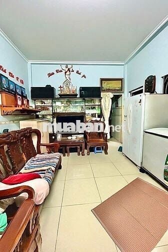 HẺM OTO NGUYỄN PHÚC CHU PHƯỜNG 15 TÂN BÌNH 2 TẦNG,ĐÚC BTCT,NHỈN 6 TỈ.