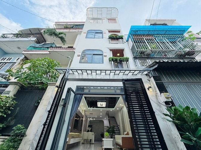 Giảm Sâu 500tr bán nhà Vườn Chuối Q3. Giá 2ty250, dt 58m2 PL chuẩn