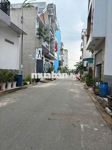 BÁN ĐẤT NỀN THỔ CƯ. Đ. HỒ VĂN LONG. Q.BÌNH TÂN. 4mx16m. 3TỶ590.SHr