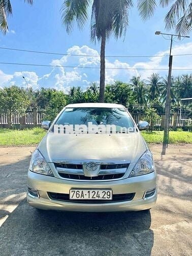 Toyota Innova 2008 - 300000 km
