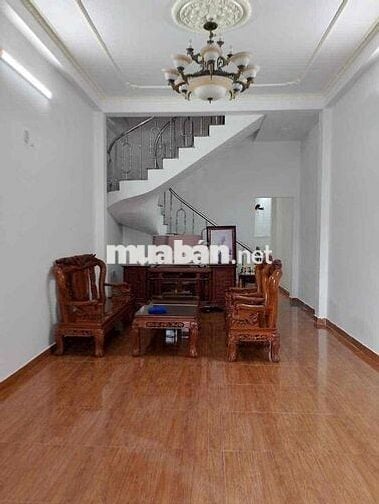 NHÀ GẦN CHUNG CƯ. TRỆT LẦU 3PN 2WC ( SẴN NỘI THẤT ) ĐƯỜNG 8M