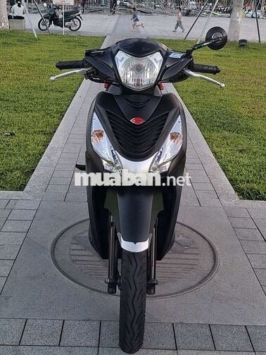 Vision Đen Mù . Biển 43 Máy móc rin êm