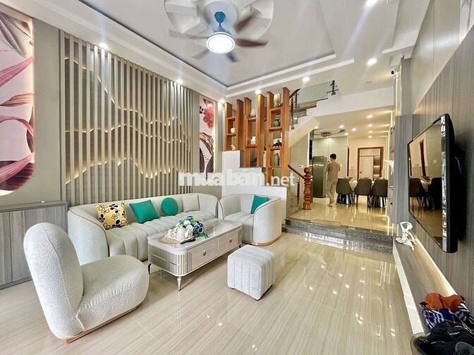 Bán nhà kiệt nhựa 5m Hà Huy Tập thông.🍒Dt 72m2🐳
Giá 5ty1tl