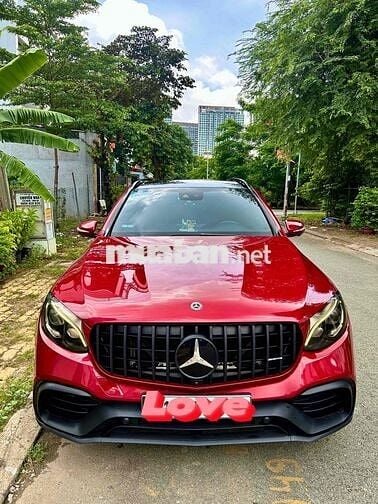 Mercedes Benz GLC 2018 300 4Matic - 99000 km
