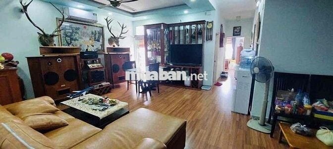 Gấp Bán Chung Cư 105m2 3PN 3Wc Ngay Uỷ Ban Quận Tân Phú