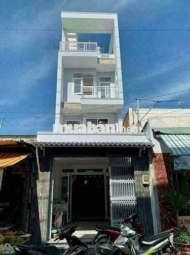 Nhà mặt tiền 4pn5wc 80m2 đường số 3 Phường 9