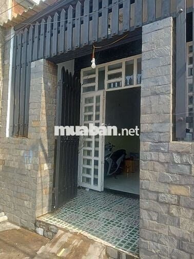 Nhà chợ gấu. Hóc môn, Thoáng mát 54m2