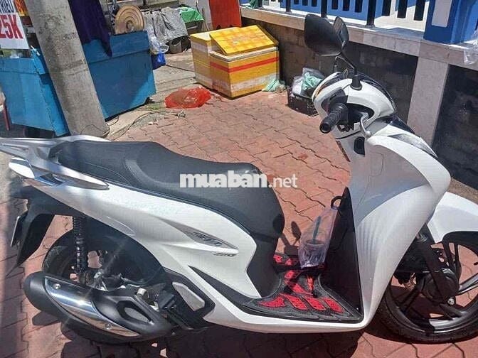 xe còn mới liên hệ ***