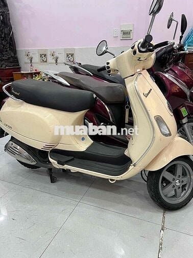 vespa biển thành phố