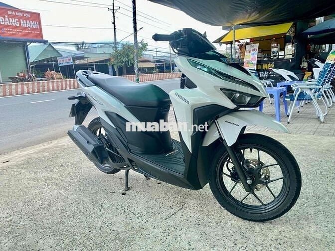 vario 125 2021
