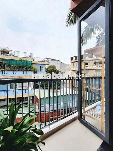 CĂN HỘ DUPLEX BALCONY, 35M2 SIÊU RỘNG, THANG MÁY NGAY NGÃ TƯ HÀNG XANH