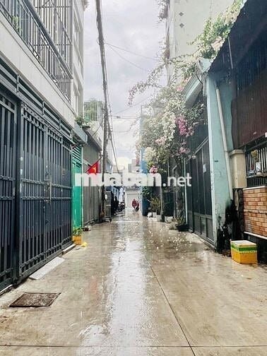 Chủ gửi bán nhà Hẻm 4m Tân phú đối diện Aeon, Đoàn giỏi