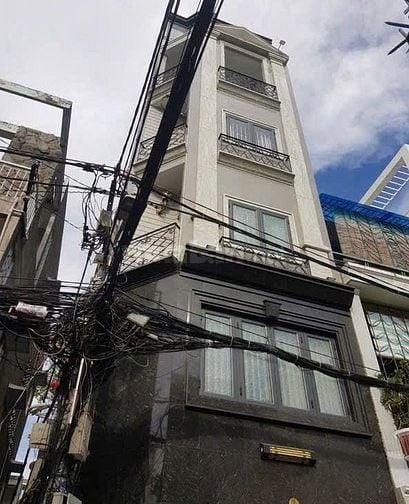 Góc,Hẻm xe hơi Nguyễn Đ Chiểu,Ngang 4,3m,Hầm 5Tầng,Th Máy,8PN,55tr/th
