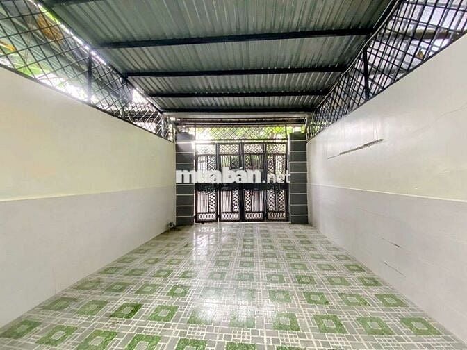 NHÀ MT 3 TẦNG KINH DOANH SÂN RỘNG - ĐƯỜNG 10M KDC SẦM UẤT, THỦ ĐỨC