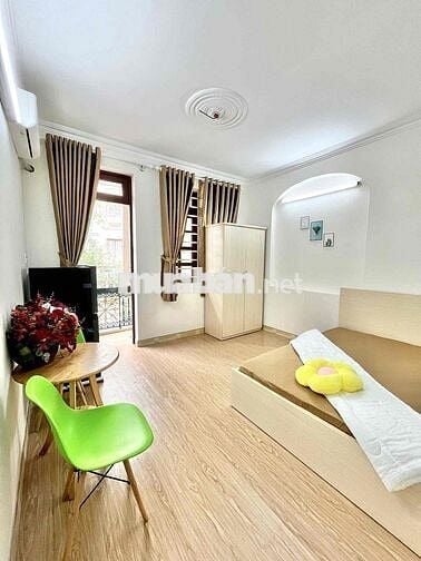 Studio ban công - tách bếp - full nội thất kế bên Landmark 81