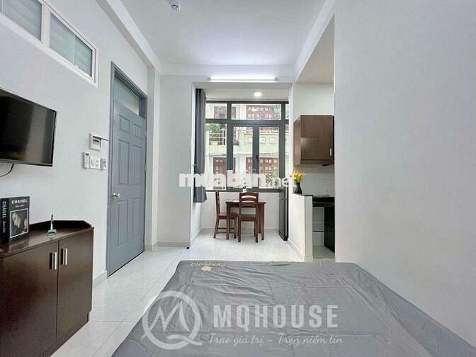 CĂN HỘ STUDIO CỬA SỔ ĐÓN NẮNG NGAY SÂN BAY - BẢO VỆ , HẦM XE