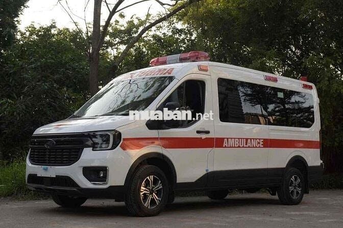 🅾️Transit Cứu Thương 2025 - Xe Sẵn Giao Ngay
