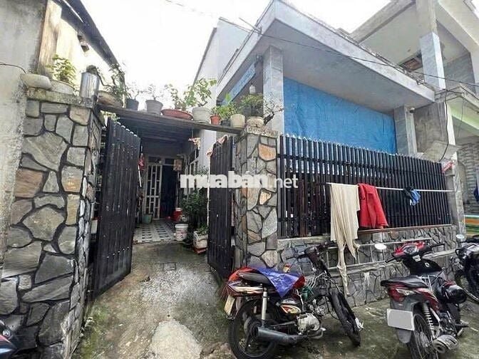Siêu NgộpCầnBánNhanhCănnhà ở TânXuânTrungChánh HócMônSổhồngRiêng 810tr