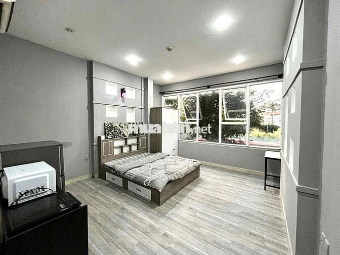 Căn hộ mini Full nội thất cửa sổ lớn mặt tiền cách ĐH Y Dược 700m Q5