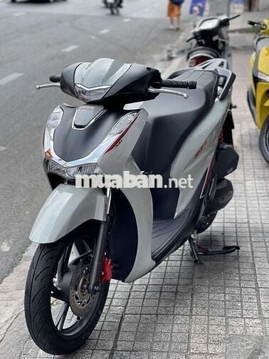 Bán xe sh 2025 125i abs xám