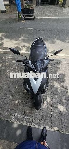 BÁN XE TAY GA, HIỆU NVX, DUNG TÍCH 124, MÀU ĐEN