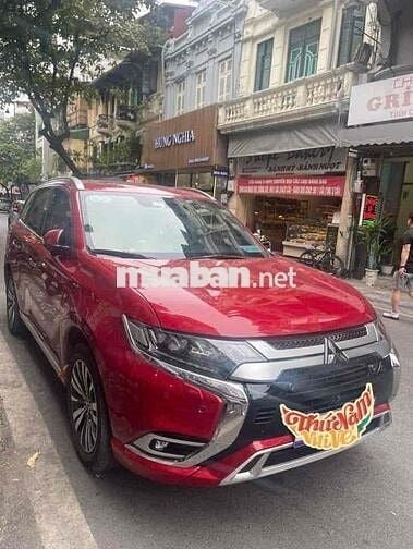 Mitsubishi Outlander 2022 2.0 CVT - 300000 km