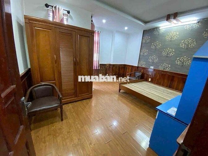 Nhà 3 tầng MT đường 7m5 kề LÊ ĐẠI HÀNH - Ô TÔ ĐẬU TRONG NHÀ - SẴN NỘI