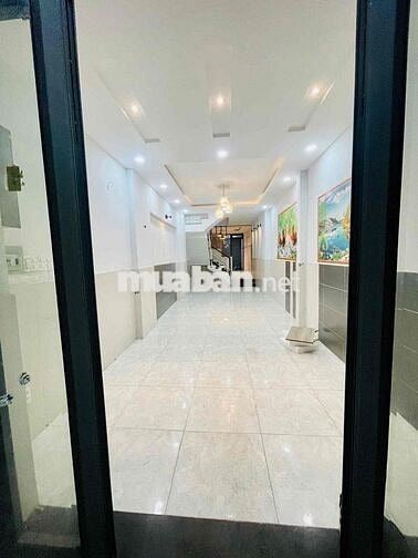 Cho thuê nhà Hẻm xe tải khuông việt, đối diện đầm sen 1 trệt 1 lầu