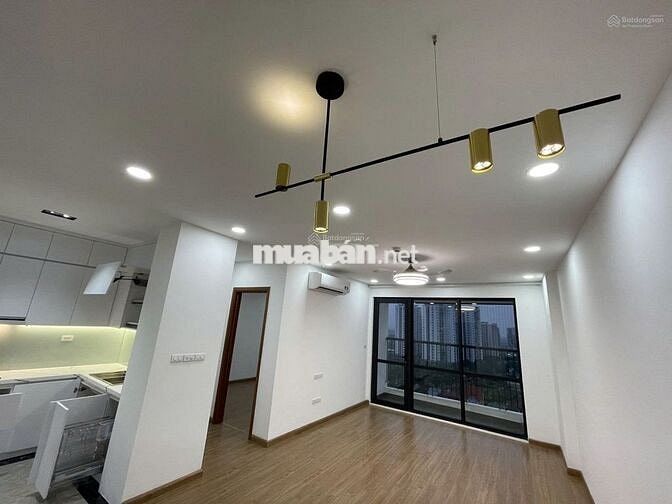 Bán gấp căn hộ chung cư 3PN, tại Iris Garden, Trần Hữu Dực, Cầu Diễn