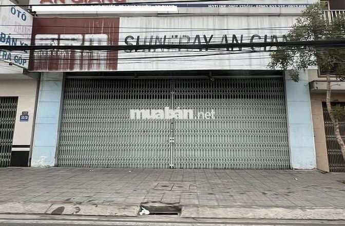 Cho thuê mbkd mặt tiền đường Phạm văn chiêu 9x35m thông suốt