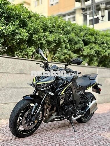 Kawasaki Z1000 bản R model 2018