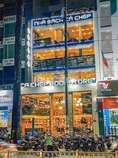 CHO THUÊ NHÀ NGUYÊN CĂN MẶT TIỀN NGUYỄN THỊ MINH KHAI – QUẬN 1