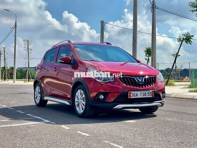 VinFast Fadil base AT1.4 2022  - 37000 km màu đỏ