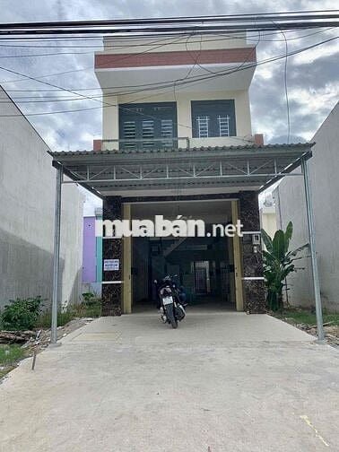 Nhà mặt tiền Phạm Văn Cội cho thuê gần chợ siêu thị