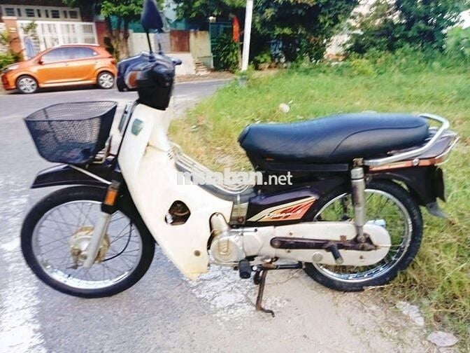 Honda Dream Thái nhập. Rin từ đầu đến cuối