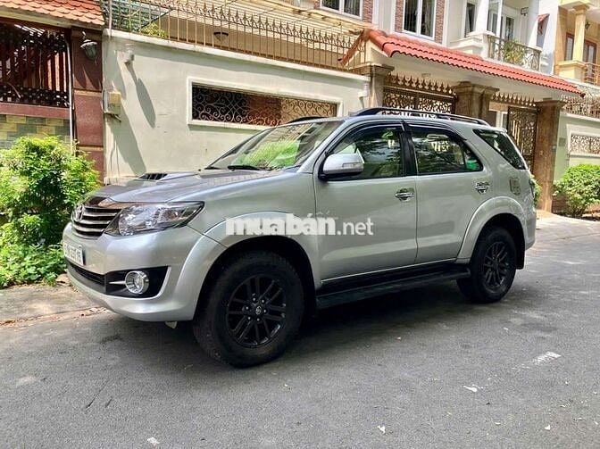 Bán xe Toyota Fortuner bản G máy dầu SX 2016