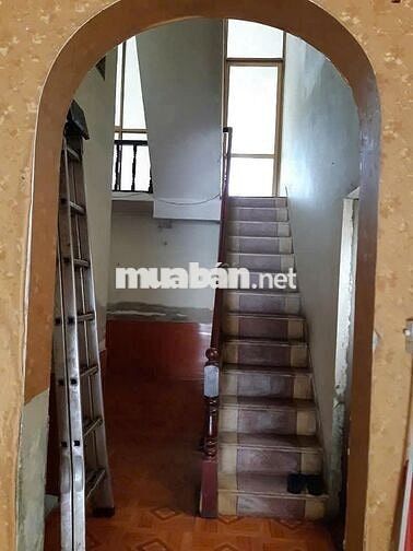 CHO THUÊ NHÀ MẶT ĐƯỜNG GẦN ĐH DÂN LẬP