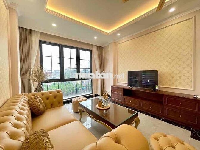 Nhà mới Tứ Hiệp thang máy, ô tô vào nhà