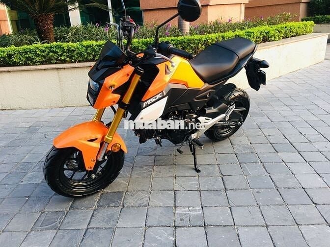 HONDA MSX 125  MÀU VANG CHÍNH CHỦ NGUYÊN ZIN 2024