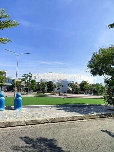 ĐÔNG HẢI 1 VIEW CÔNG VIÊN GẦN TRƯỜNG